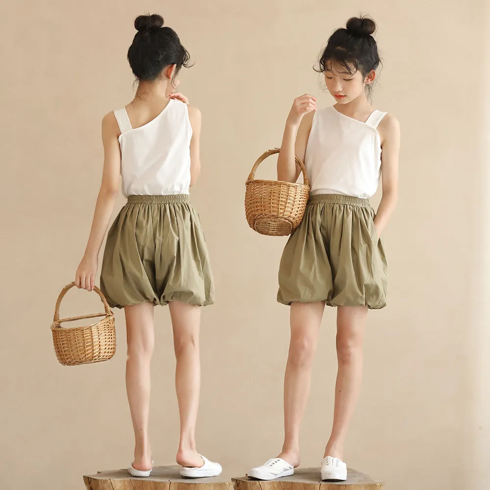日式 卡其色灯笼短裤/ 背心 Jessey Lantern Short/ Asymmetrical Neck Top