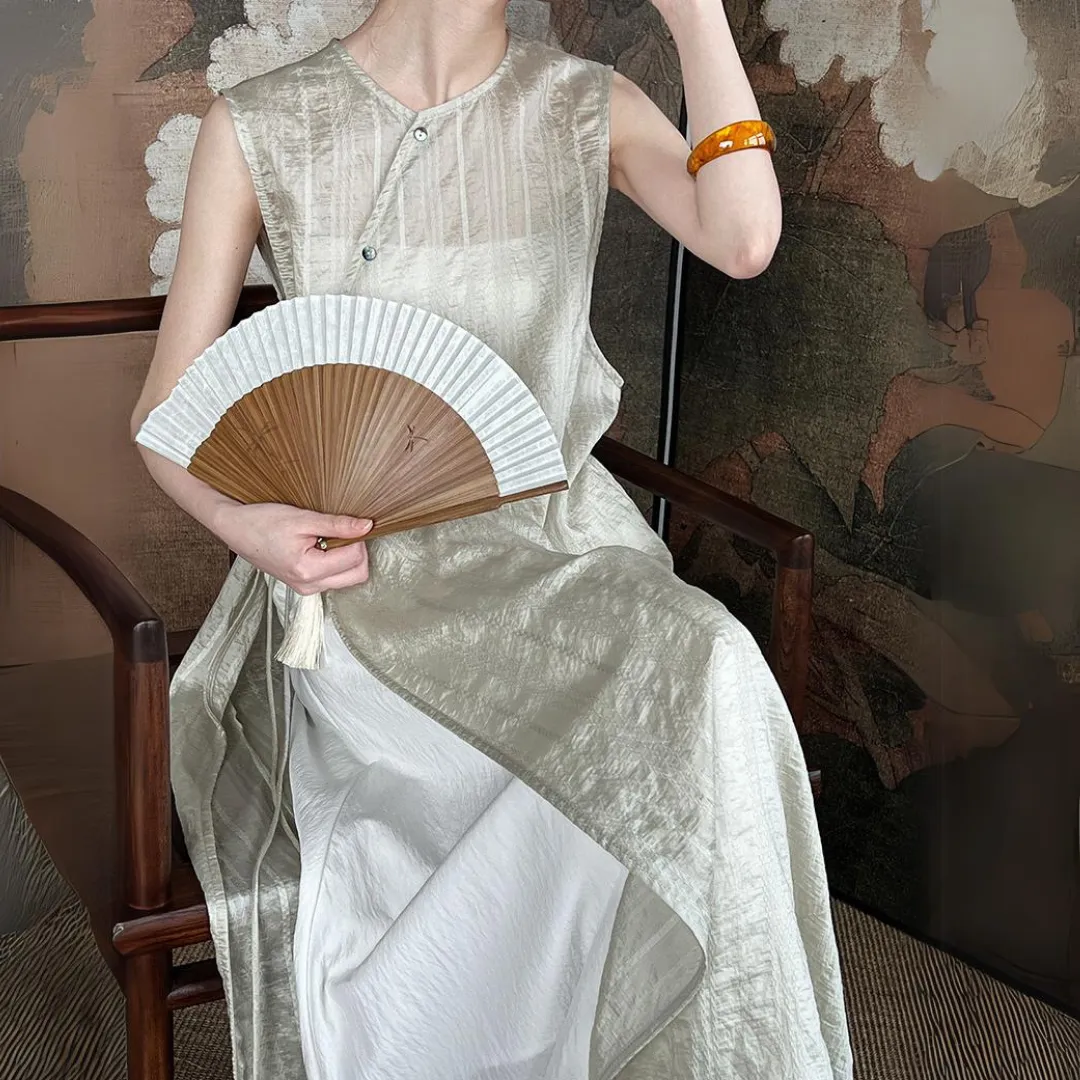 新中式开叉叠穿系带罩衫长裙 New Chinese Style Side Slit Vest
