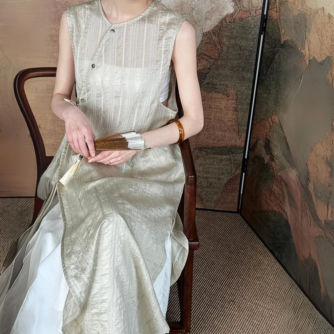 新中式开叉叠穿系带罩衫长裙 New Chinese Style Side Slit Vest