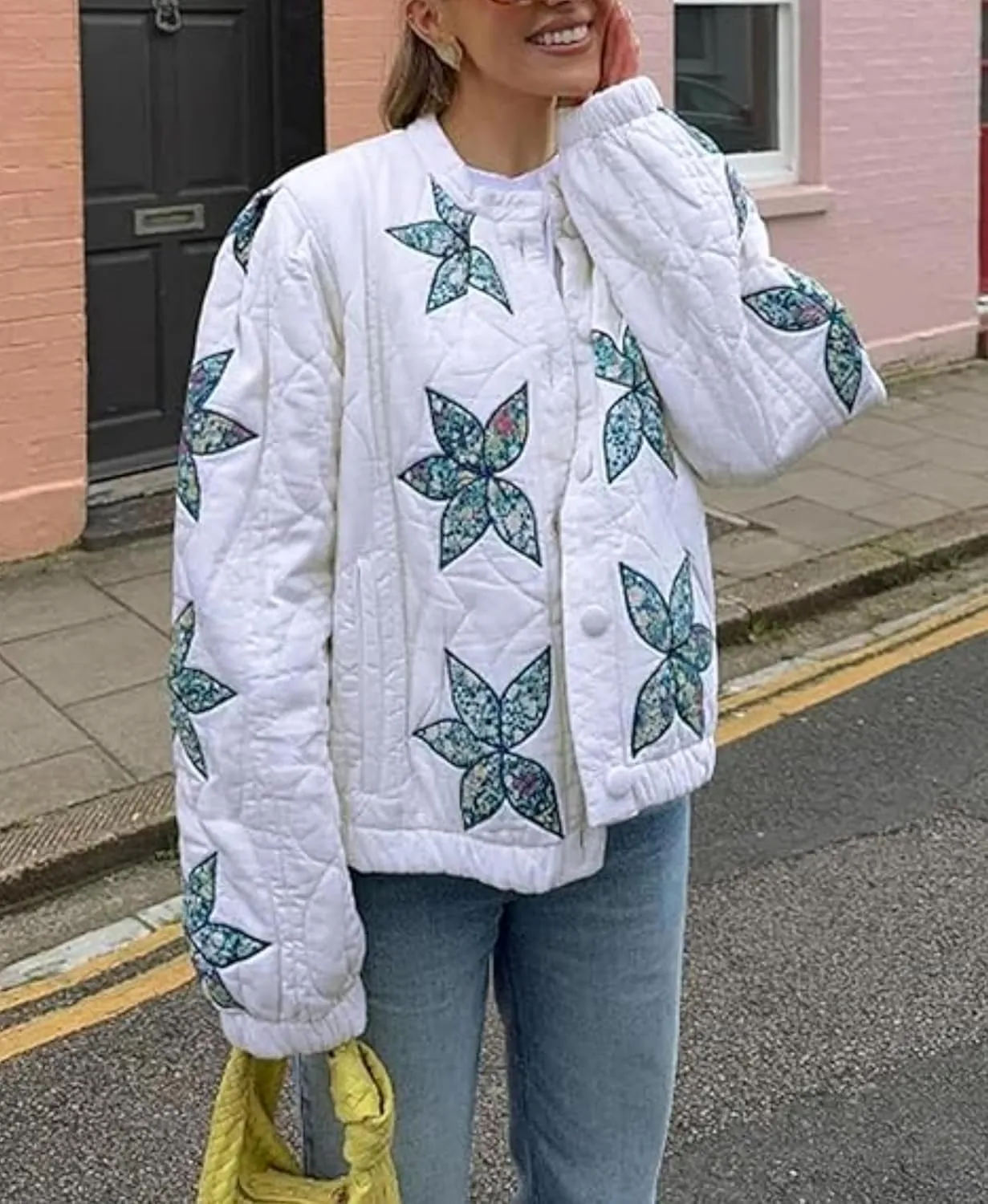 Aimiray Women's Cropped Floral Quilted Puffer Jackets 3D Printed Lightweight Button Padded Coats with Pockets