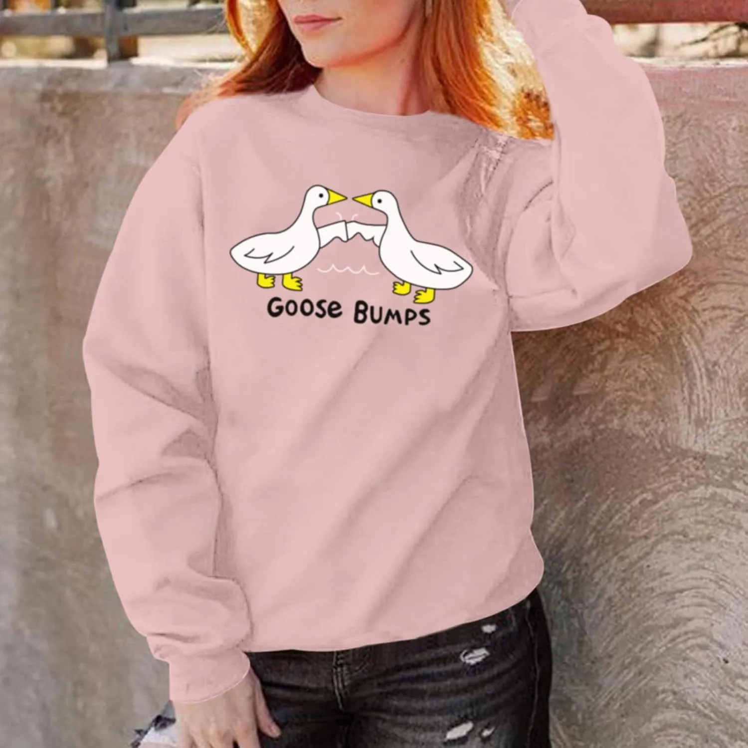 KIEKIECOO Funny Graphic Duck Crewneck Sweatshirts for Women Aesthetic Soft Long Sleeve Pullover Preppy Cute Fall Sweater