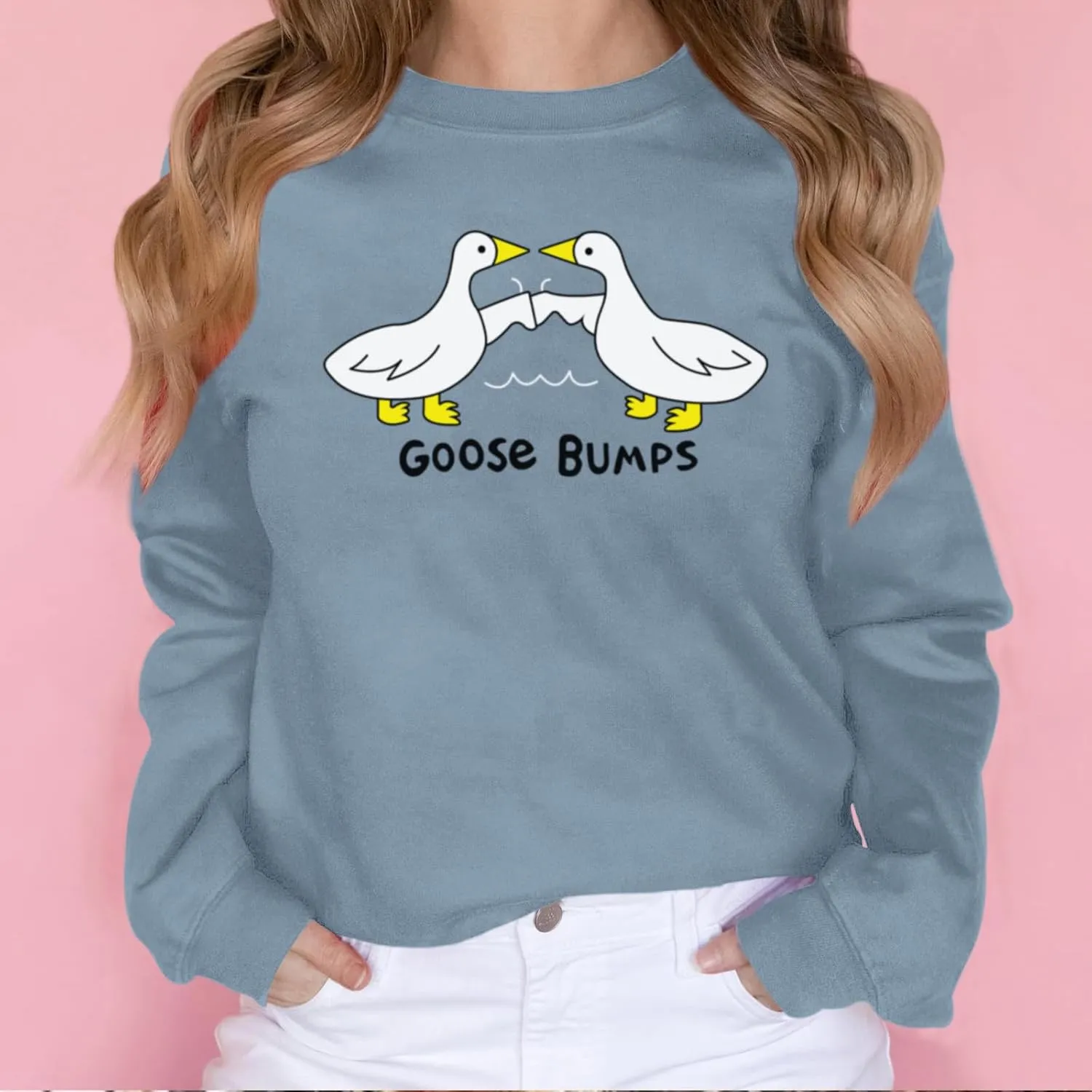 KIEKIECOO Funny Graphic Duck Crewneck Sweatshirts for Women Aesthetic Soft Long Sleeve Pullover Preppy Cute Fall Sweater