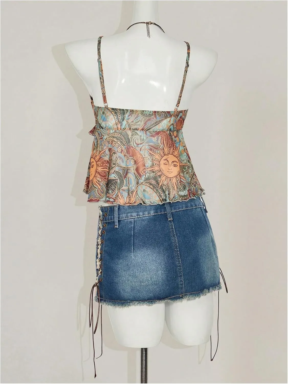 Milumia Women's Floral Mesh Cami Crop Top V Neck Ruffle Spaghetti Strap Tank Tops