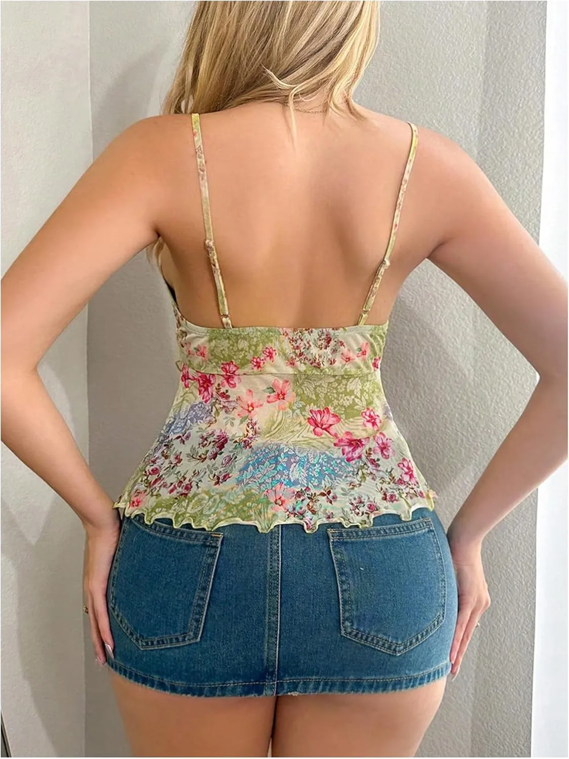 Milumia Women's Floral Mesh Cami Crop Top V Neck Ruffle Spaghetti Strap Tank Tops