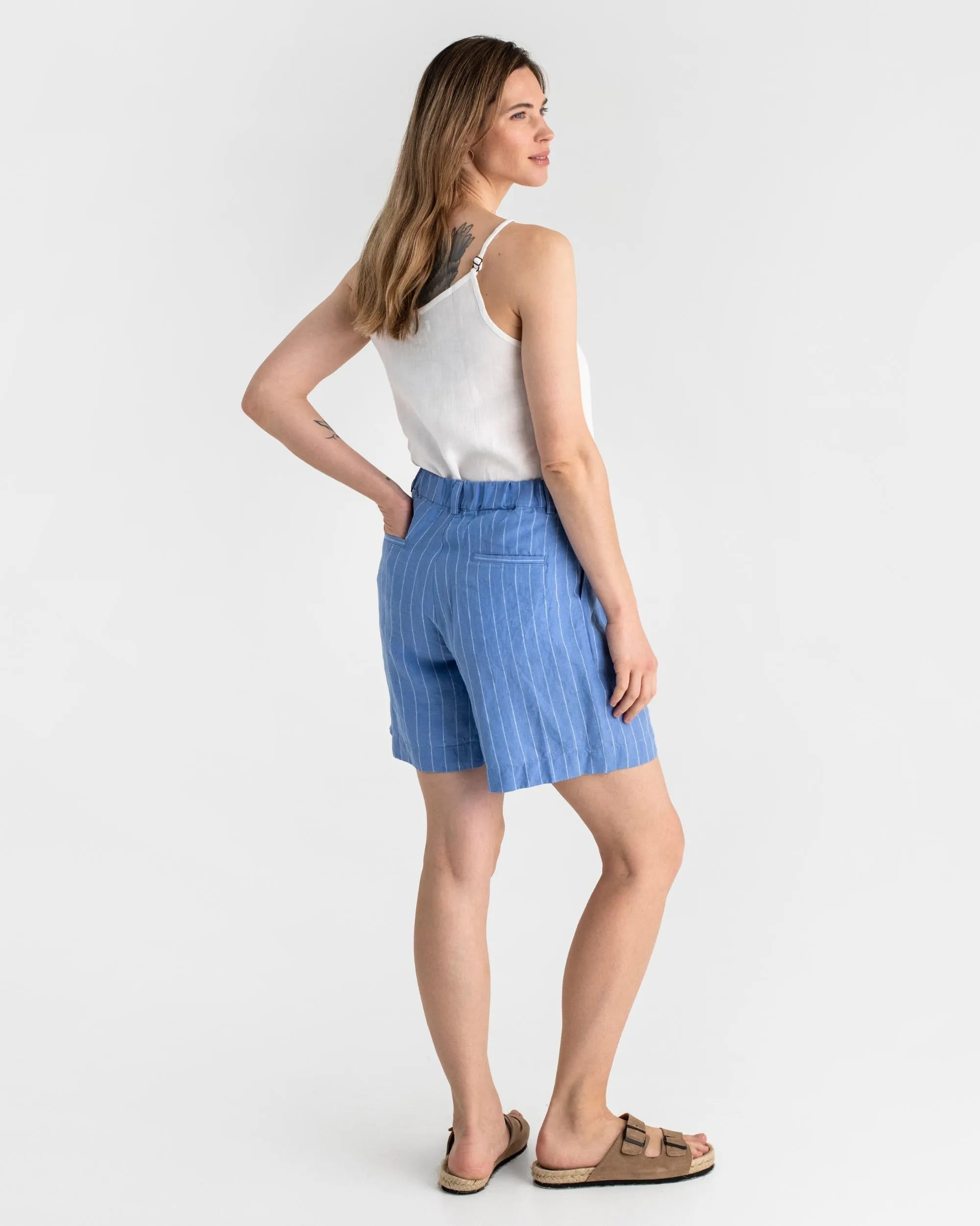 Pleated linen shorts BAGAN in Blue stripes