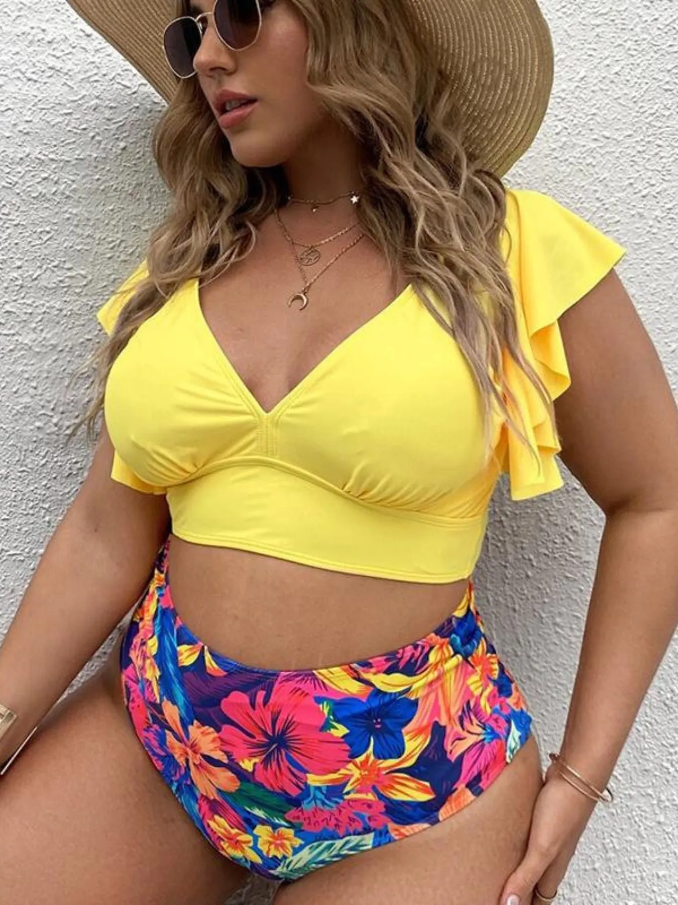 Plus Size Colorblock Tropical Print High Waisted Bikini Ruffle Sleeve Two Piece Swimsuit