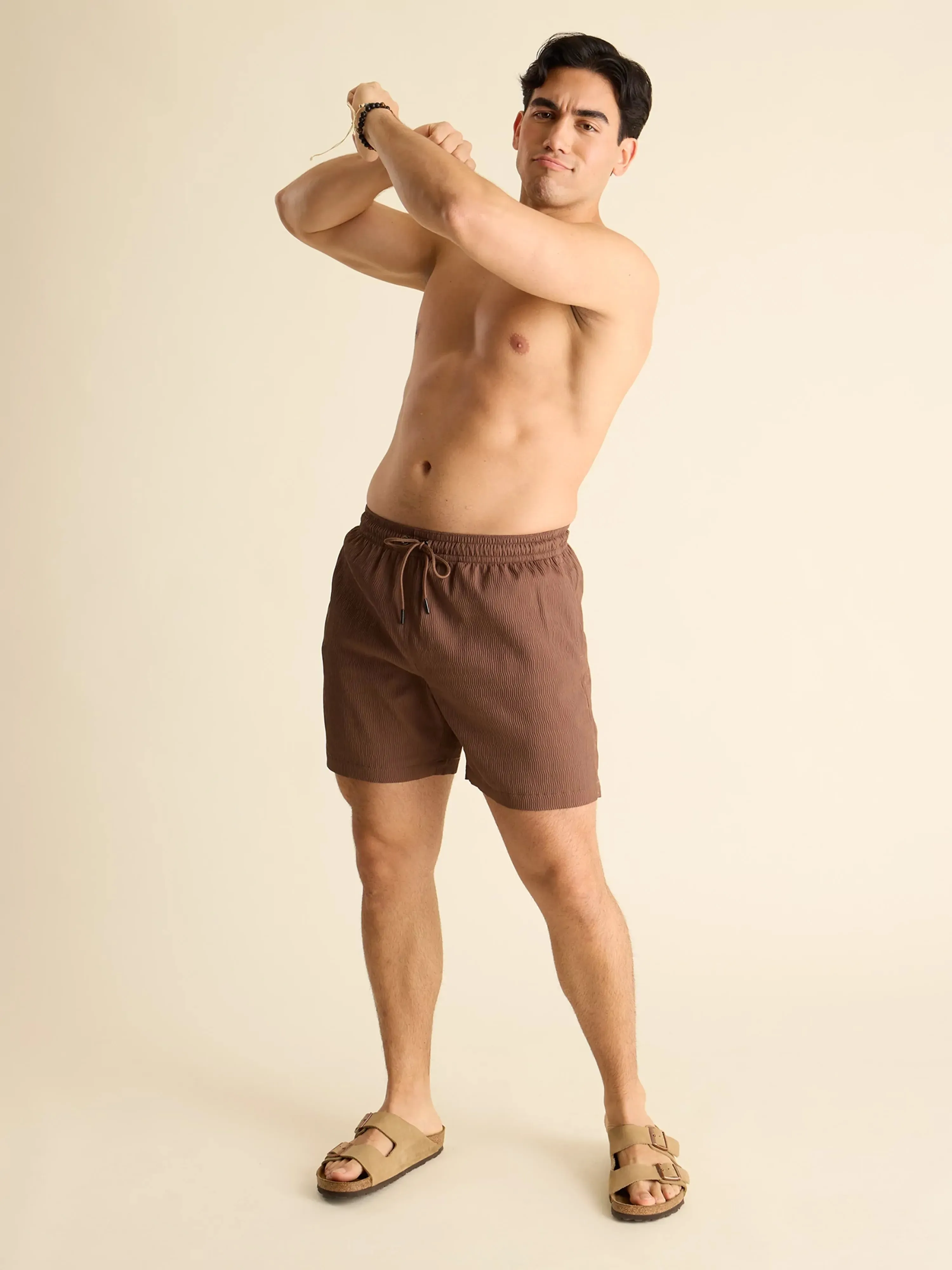 The Hot Chocolates 5.5" (Textured Lined Swim)