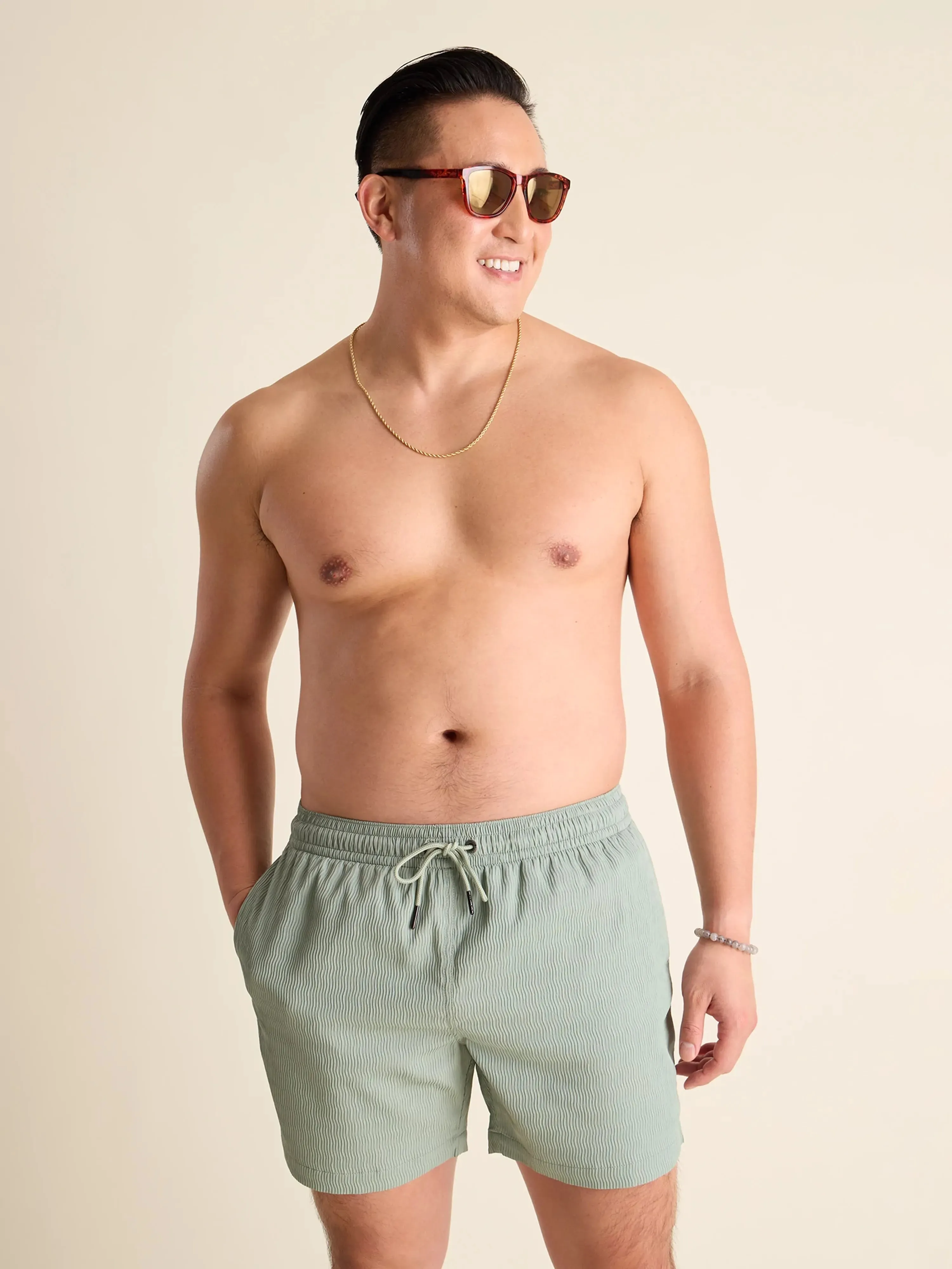 The In Fields 5.5" (Textured Lined Swim)