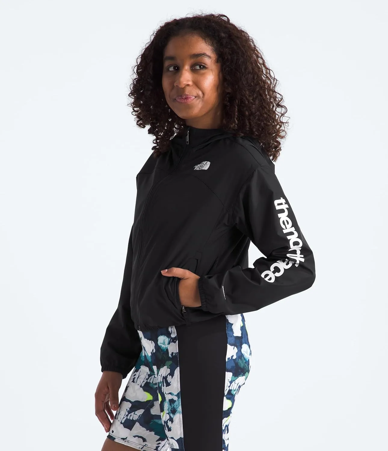 THE NORTH FACE Girls' Never Stop Hooded Windwall Jacket