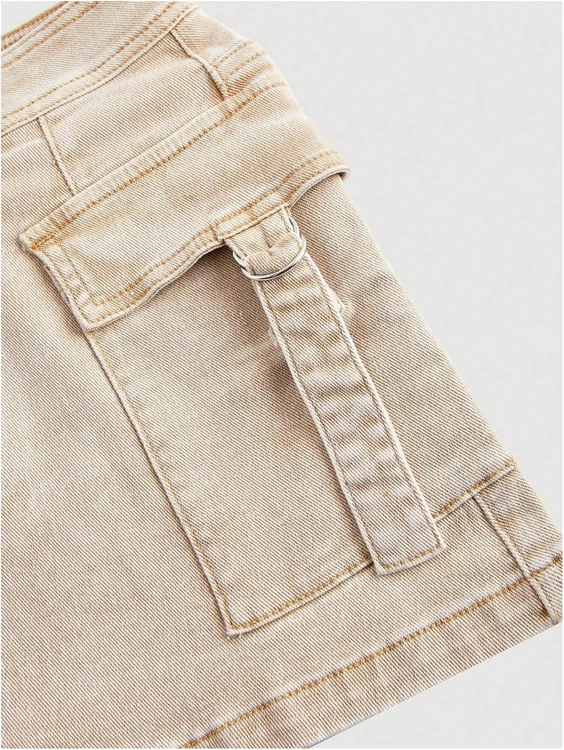WDIRARA Women's Casual High Waisted Denim Skirt Y2k Mini Cargo Skirts with Pockets
