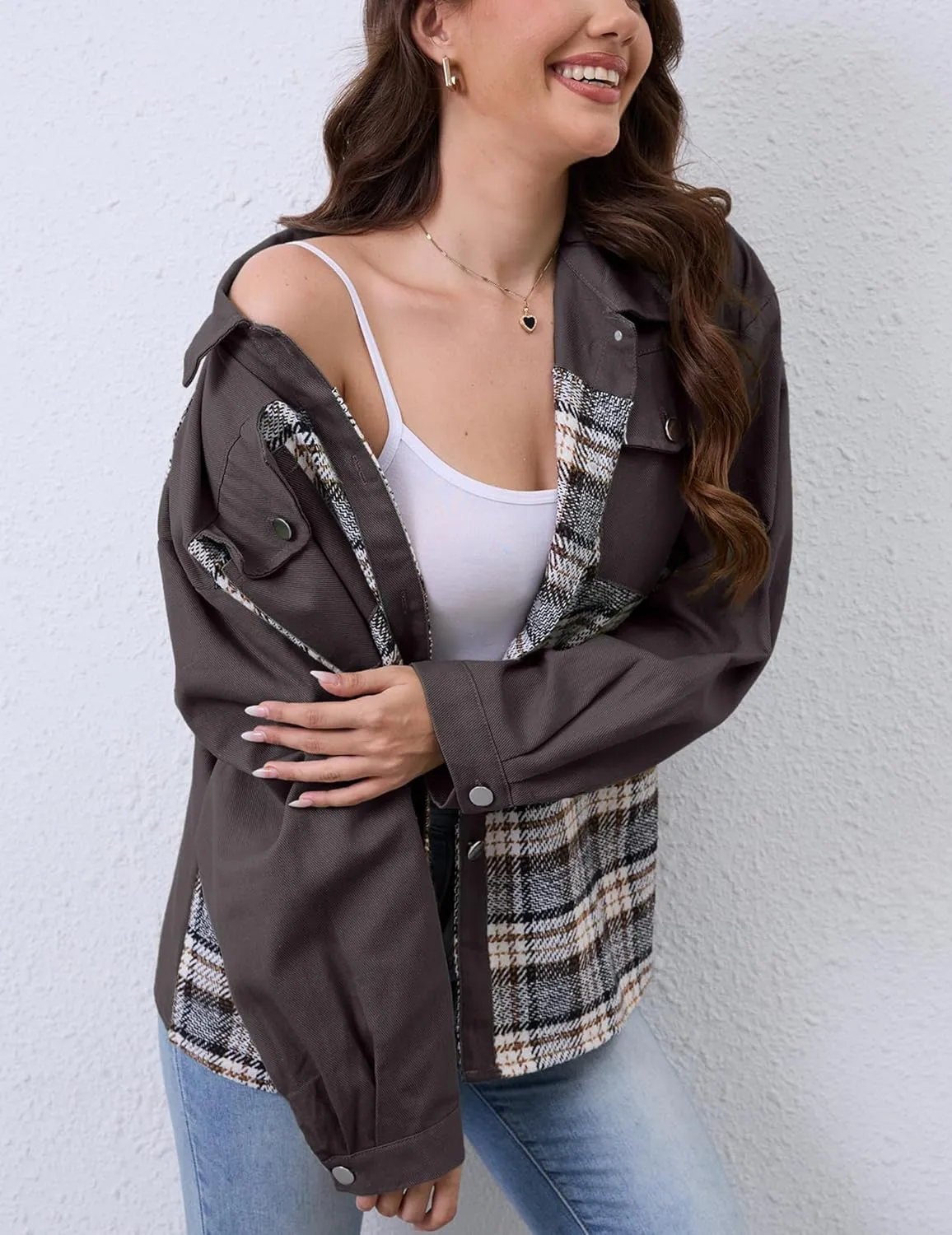 Women Denim Jean Jacket Plaid Shackets Button Down Lightweight Oversized Pocketed Coat Outfits Tops 2024 Fall