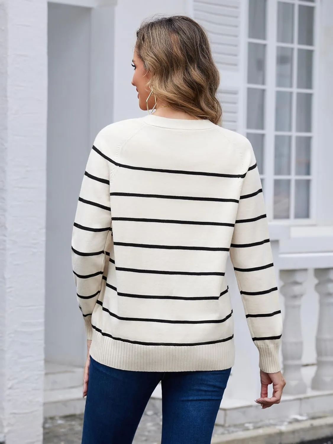 Women's Cardigan Sweaters 2024 Fall Oversized Lightweight Cardigans Open Front Button Knit Outerwear with Pockets