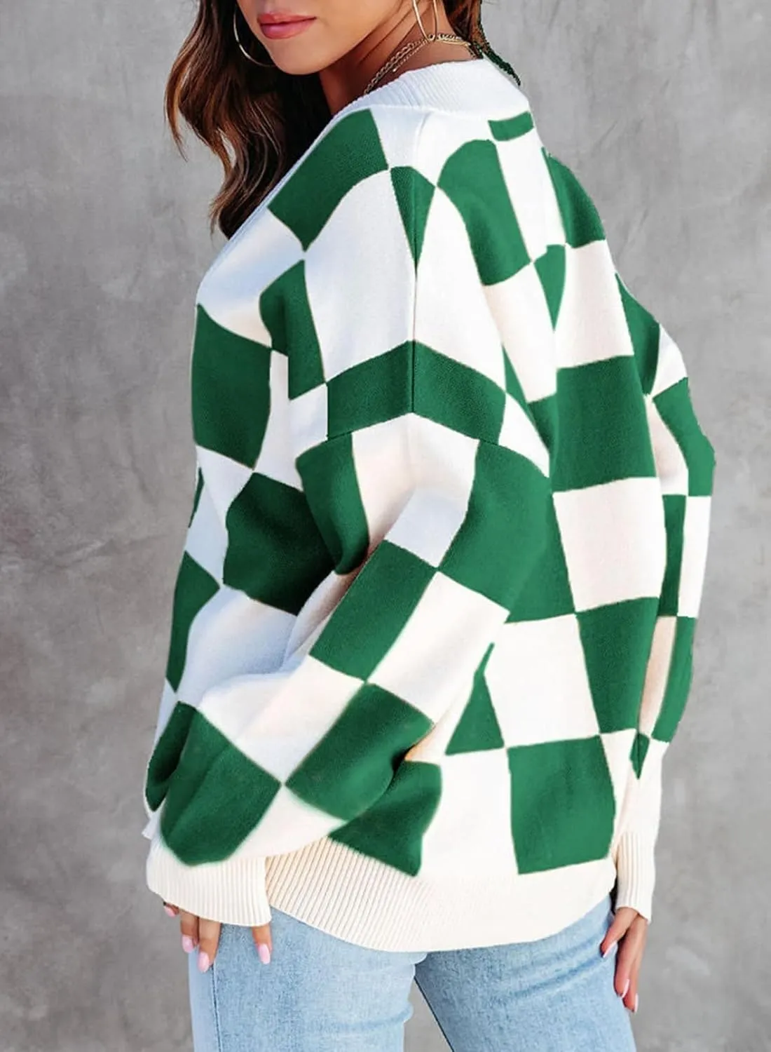 Womens Checkered Sweater Button Down Plaid V Neck Long Sleeve Cardigan Color Block Cable Knit Oversized Sweaters Tops