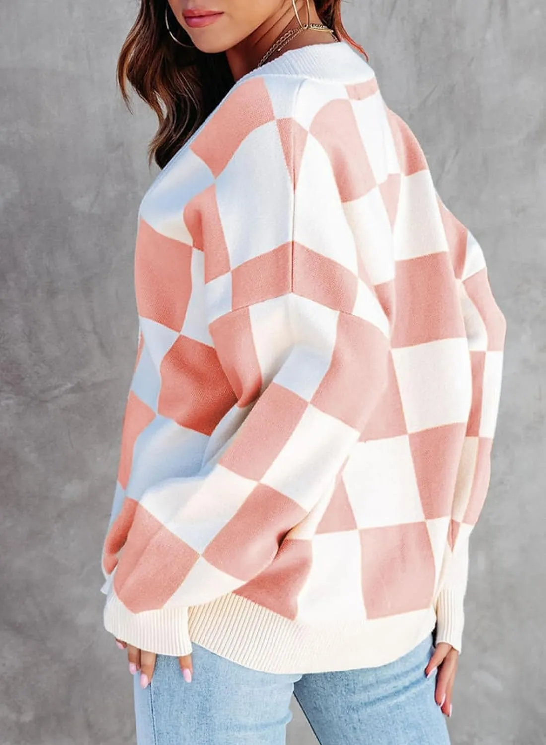 Womens Checkered Sweater Button Down Plaid V Neck Long Sleeve Cardigan Color Block Cable Knit Oversized Sweaters Tops